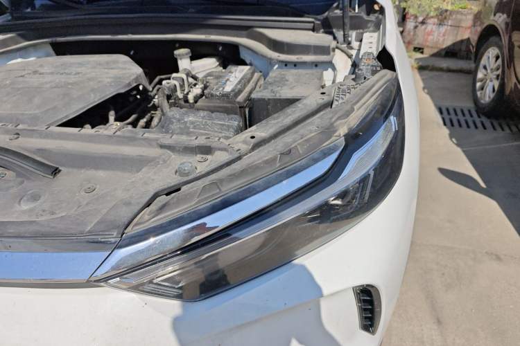 Used BAIC Beijing X7 2022 1.5TD DCT ZhiShang Edition Engine Bay Left