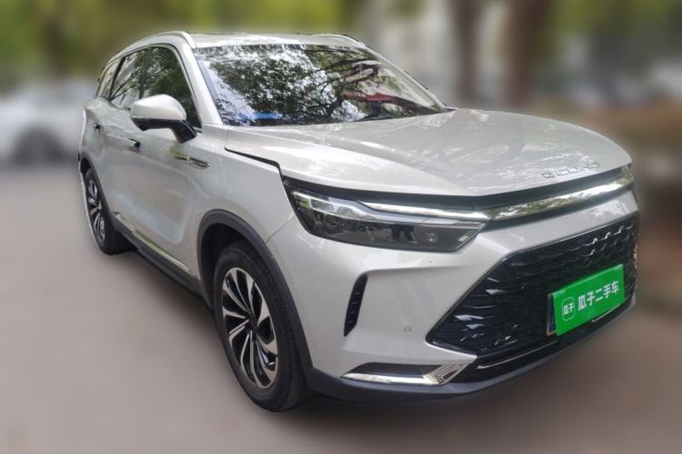 Used BAIC Beijing X7 2022 1.5TD DCT Trendy Edition Front Right 45 Deg