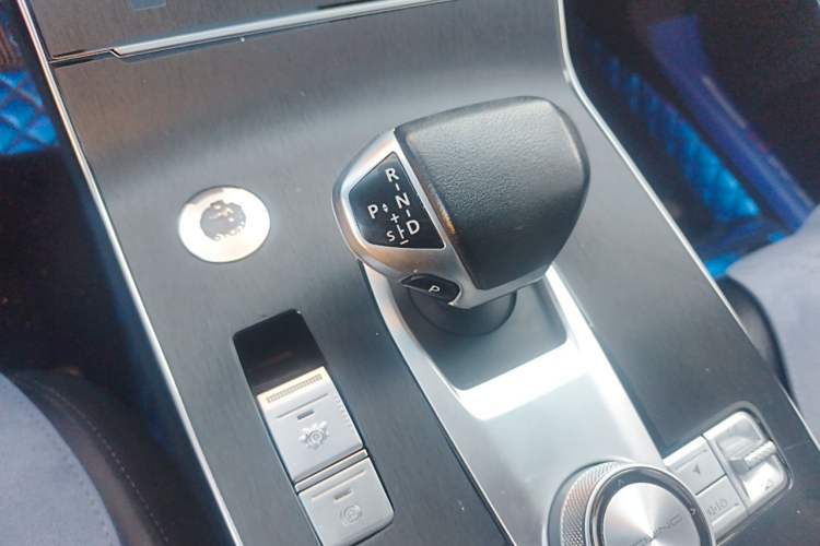 Used BAIC Beijing X7 2022 1.5TD DCT ZhiShang Edition Gear Lever