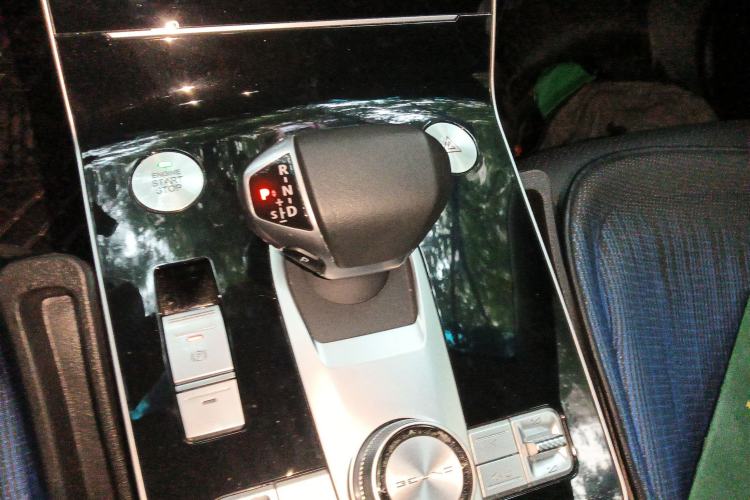Used BAIC Beijing X7 2022 1.5TD DCT ZhiShang Edition Gear Lever