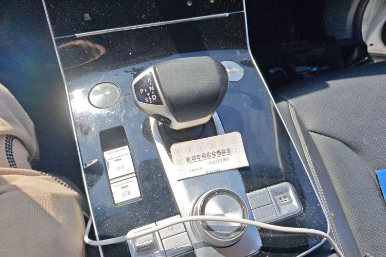 Used BAIC Beijing X7 2022 1.5TD DCT ZhiShang Edition Gear Lever