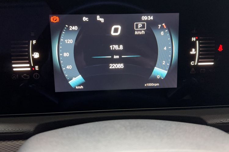 Used BAIC Beijing X7 2022 1.5TD DCT ZhiShang Edition Odometer Close Up