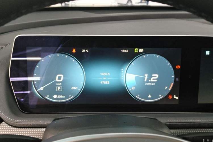 Used BAIC Beijing X7 2022 1.5TD DCT Trendy Edition Odometer Close Up