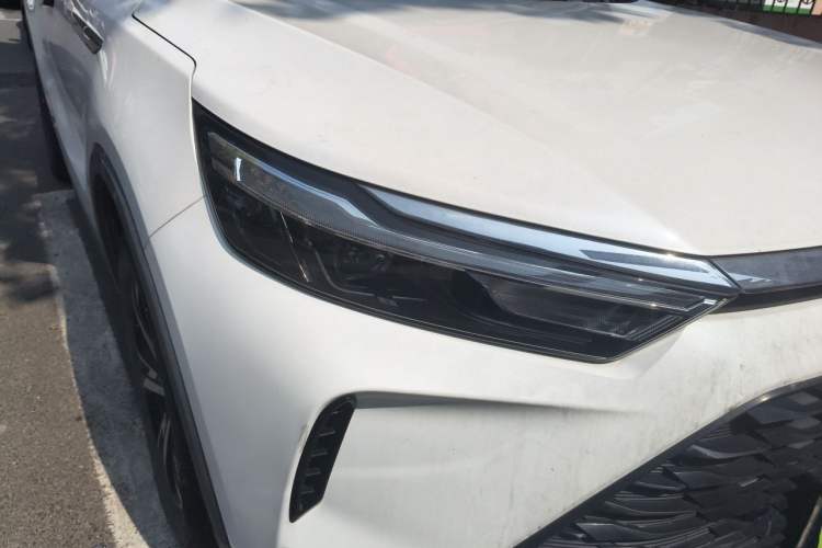 Used BAIC Beijing X7 2022 1.5TD DCT ZhiShang Edition Right Front Headlight