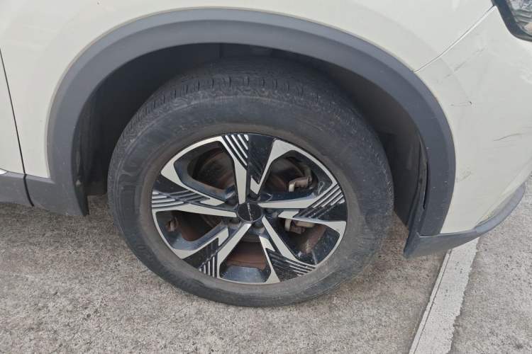 Used BAIC Beijing X7 2022 1.5TD DCT ZhiShang Edition Right Front Wheel Hub