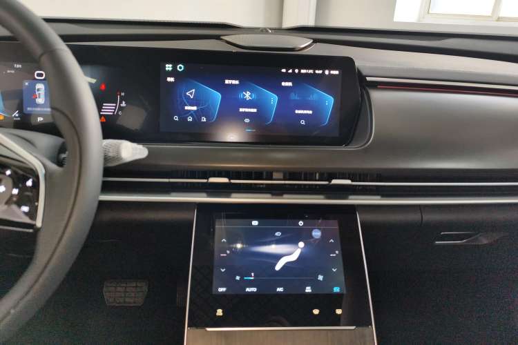 Used BAIC Beijing X7 2023 1.5TD DCT Premium+ Edition Audio And AC Panel