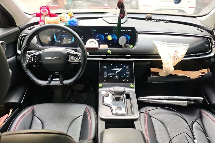 Used BAIC Beijing X7 2023 1.5TD DCT Premium+ Edition Center Console