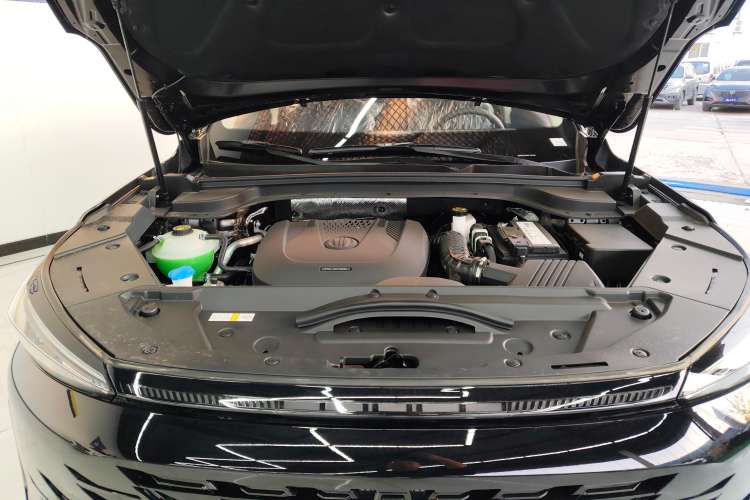 Used BAIC Beijing X7 2023 1.5TD DCT Premium+ Edition Engine Bay