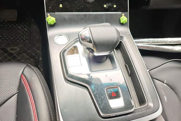 Used BAIC Beijing X7 2023 1.5TD DCT Premium+ Edition Gear Lever