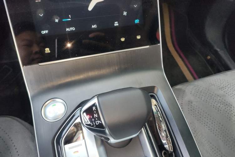 Used BAIC Beijing X7 2023 1.5TD DCT Premium+ Edition Gear Lever