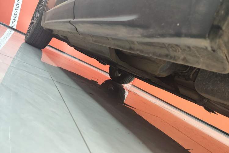 Used BAIC Beijing X7 2023 1.5TD DCT Prestige+ Edition Left Side Sill