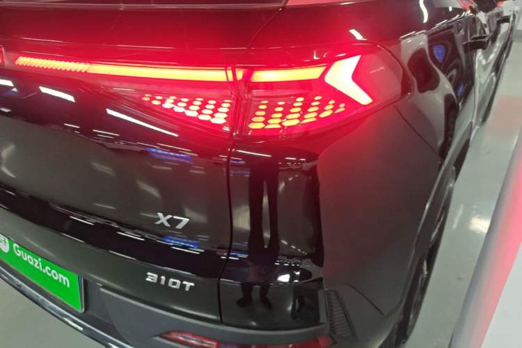 Used BAIC Beijing X7 2023 1.5TD DCT Super Enjoyment+ Version Right Rear Taillight