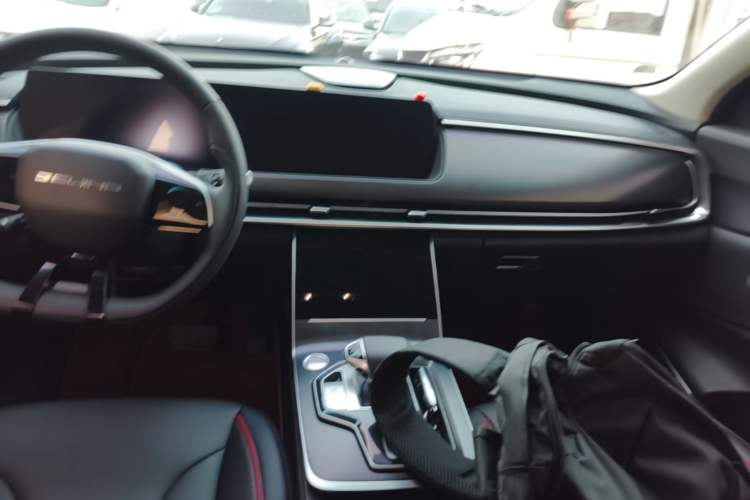 Used BAIC Beijing X7 2023 1.5TD DCT Premium+ Edition Audio And AC Panel