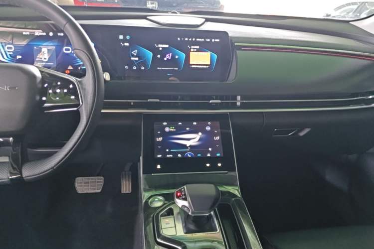 Used BAIC Beijing X7 2023 1.5TD DCT Super Enjoyment+ Version Audio And AC Panel