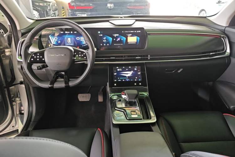 Used BAIC Beijing X7 2023 1.5TD DCT Super Enjoyment+ Version Center Console