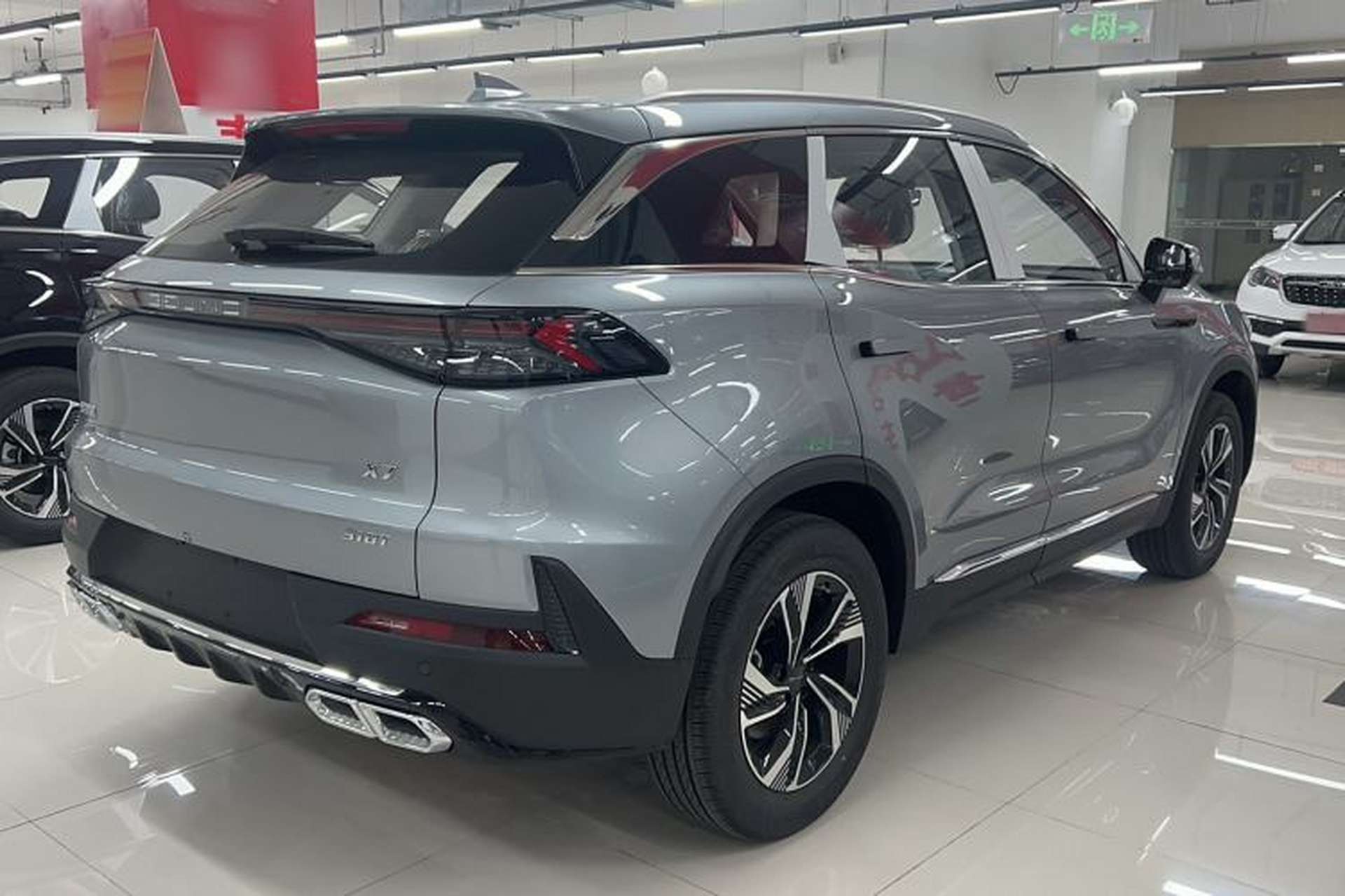 Used BAIC Beijing X7 2023 1.5TD DCT Premium+ Edition Exterior 3