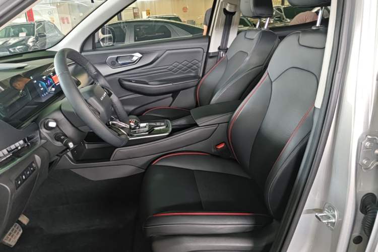 Used BAIC Beijing X7 2023 1.5TD DCT Super Enjoyment+ Version Left Front Seat