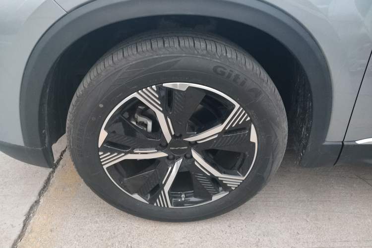 Used BAIC Beijing X7 2023 1.5TD DCT Super Enjoyment+ Version Left Front Wheel Hub