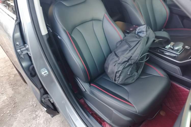 Used BAIC Beijing X7 2023 1.5TD DCT Premium+ Edition Right Front Seat