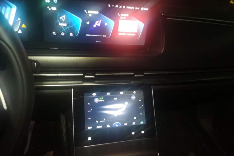 Used BAIC Beijing X7 2023 1.5TD DCT Super Enjoyment+ Version Audio And AC Panel