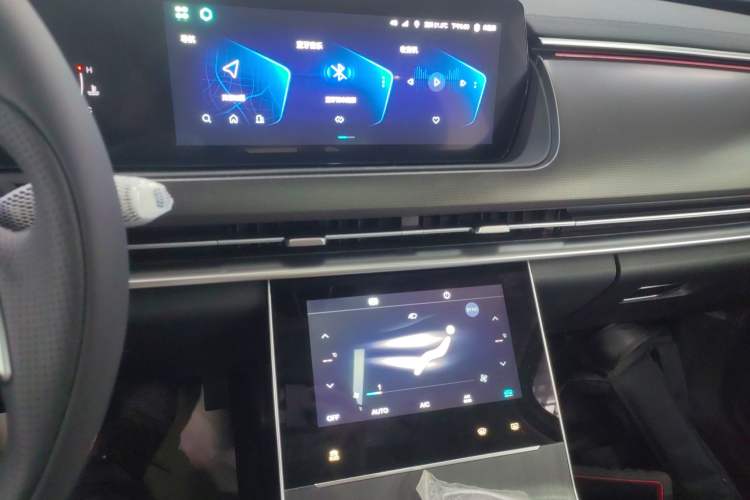 Used BAIC Beijing X7 2023 1.5TD DCT Premium+ Edition Audio And AC Panel