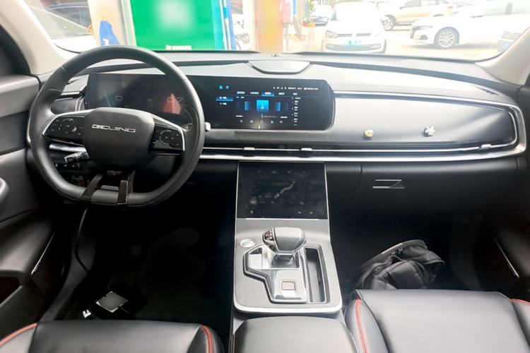 Used BAIC Beijing X7 2023 1.5TD DCT Super Enjoyment+ Version Center Console
