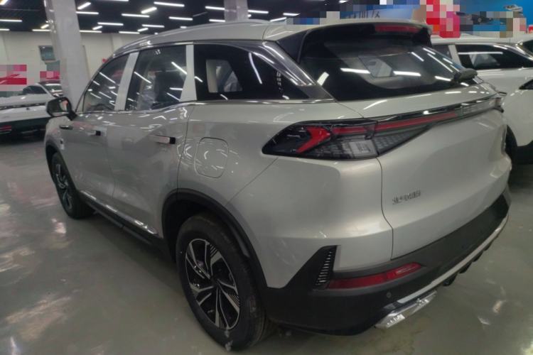 Used BAIC Beijing X7 2023 1.5TD DCT Premium+ Edition Exterior 2