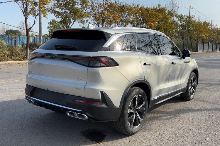 Used BAIC Beijing X7 2023 1.5TD DCT Super Enjoyment+ Version Exterior 3