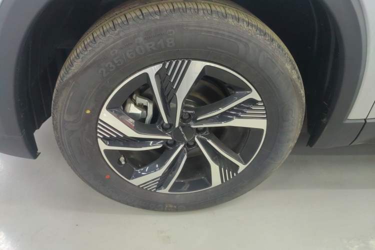 Used BAIC Beijing X7 2023 1.5TD DCT Premium+ Edition Exterior 4