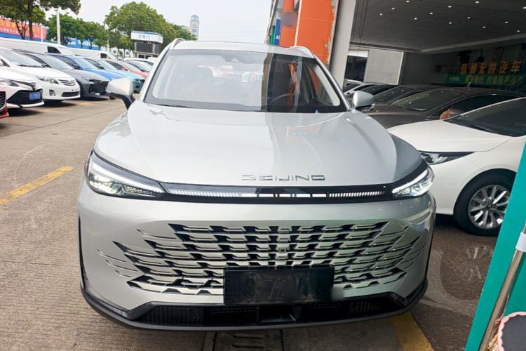 Used BAIC Beijing X7 2023 1.5TD DCT Super Enjoyment+ Version Front