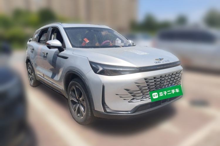 Used BAIC Beijing X7 2023 1.5TD DCT Super Enjoyment+ Version Front Right 45 Deg