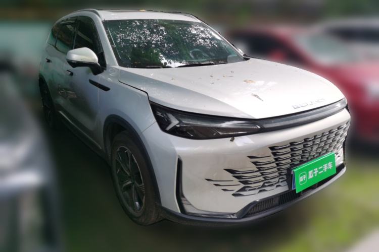 Used BAIC Beijing X7 2023 1.5TD DCT Super Enjoyment+ Version Front Right 45 Deg