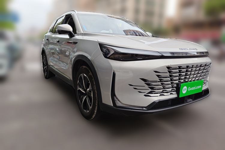Used BAIC Beijing X7 2023 1.5TD DCT Super Enjoyment+ Version Front Right 45 Deg