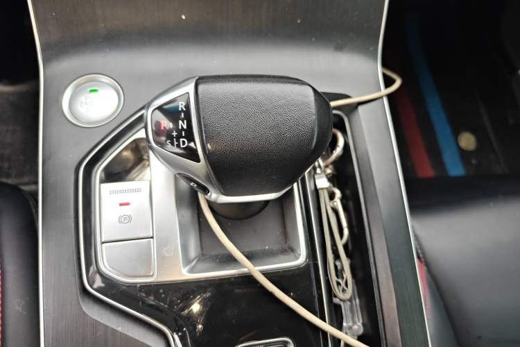 Used BAIC Beijing X7 2023 1.5TD DCT Prestige+ Edition Gear Lever