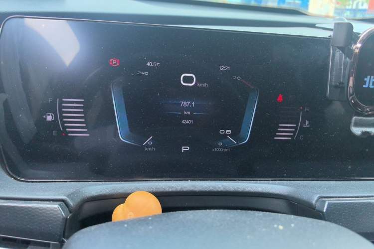 Used BAIC Beijing X7 2023 1.5TD DCT Premium+ Edition Odometer Close Up