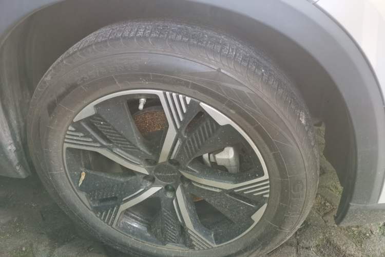 Used BAIC Beijing X7 2023 1.5TD DCT Super Enjoyment+ Version Right Front Wheel Hub