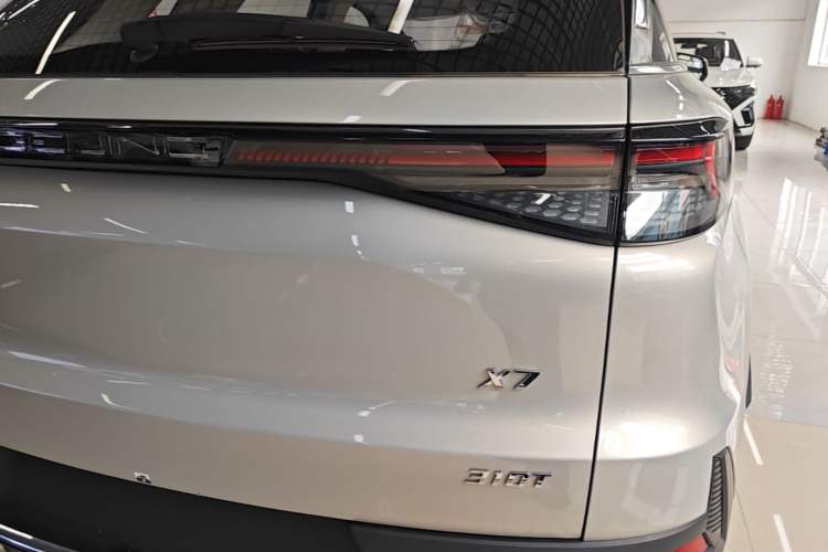 Used BAIC Beijing X7 2023 1.5TD DCT Premium+ Edition Right Rear Taillight