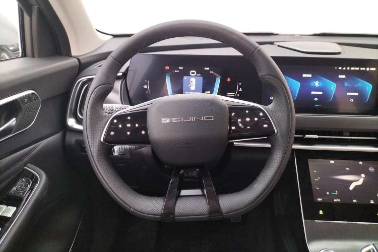Used BAIC Beijing X7 2023 1.5TD DCT Premium+ Edition Steering Wheel