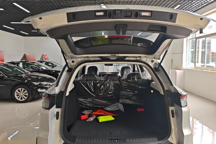 Used BAIC Beijing X7 2023 1.5TD DCT Premium+ Edition Trunk