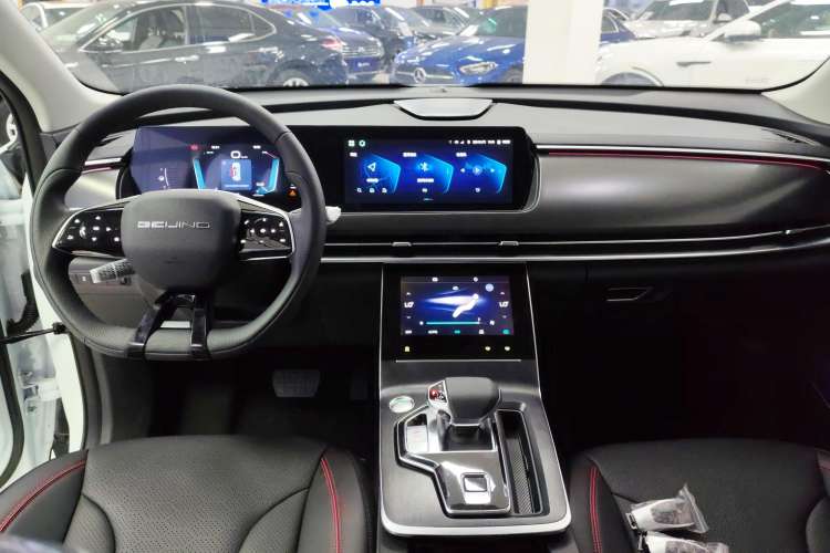 Used BAIC Beijing X7 2023 1.5TD DCT Premium+ Edition Center Console
