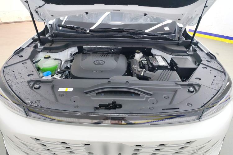 Used BAIC Beijing X7 2023 1.5TD DCT Premium+ Edition Engine Bay