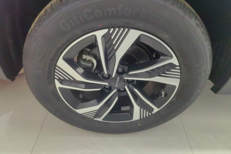 Used BAIC Beijing X7 2023 1.5TD DCT Premium+ Edition Exterior 5