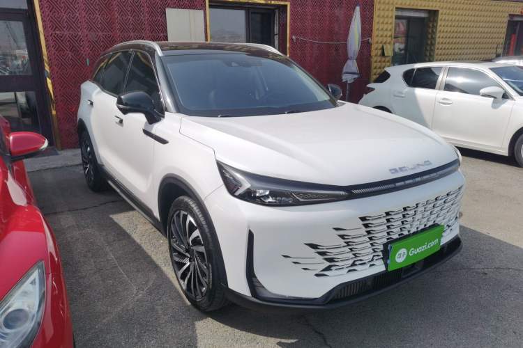 Used BAIC Beijing X7 2023 1.5TD DCT Prestige+ Edition Front Right 45 Deg