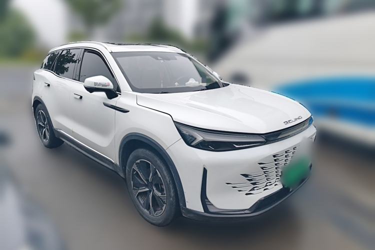 Used BAIC Beijing X7 2023 1.5TD DCT Super Enjoyment+ Version Front Right 45 Deg