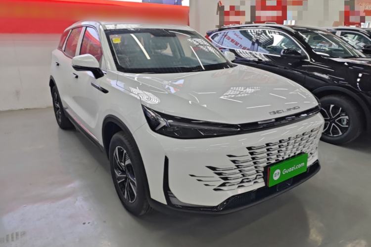 Used BAIC Beijing X7 2023 1.5TD DCT Premium+ Edition Front Right 45 Deg