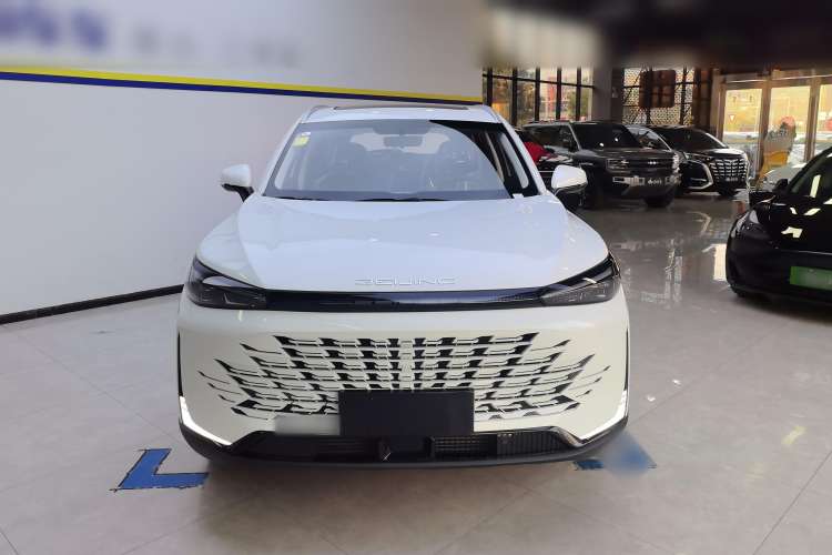Used BAIC Beijing X7 2023 1.5TD DCT Premium+ Edition Front