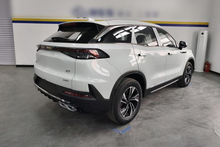 Used BAIC Beijing X7 2023 1.5TD DCT Premium+ Edition Rear Right 45 Deg