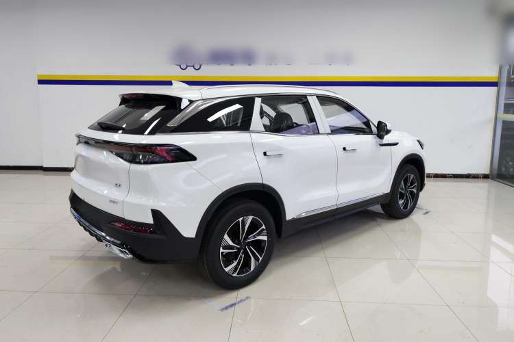 Used BAIC Beijing X7 2023 1.5TD DCT Premium+ Edition Rear Right 45 Deg