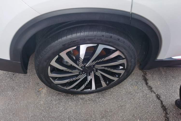 Used BAIC Beijing X7 2023 1.5TD DCT Prestige+ Edition Right Rear Wheel Hub