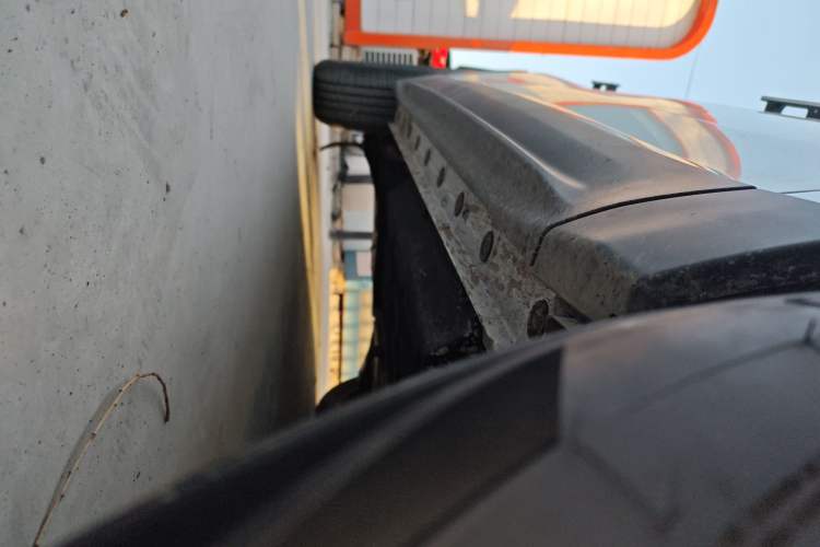 Used BAIC Beijing X7 2023 1.5TD DCT Super Enjoyment+ Version Right Side Sill